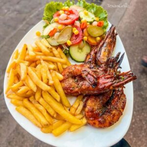 Jumbo prawns and fries
